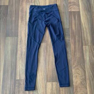 Lululemon navy blue leggings size 4